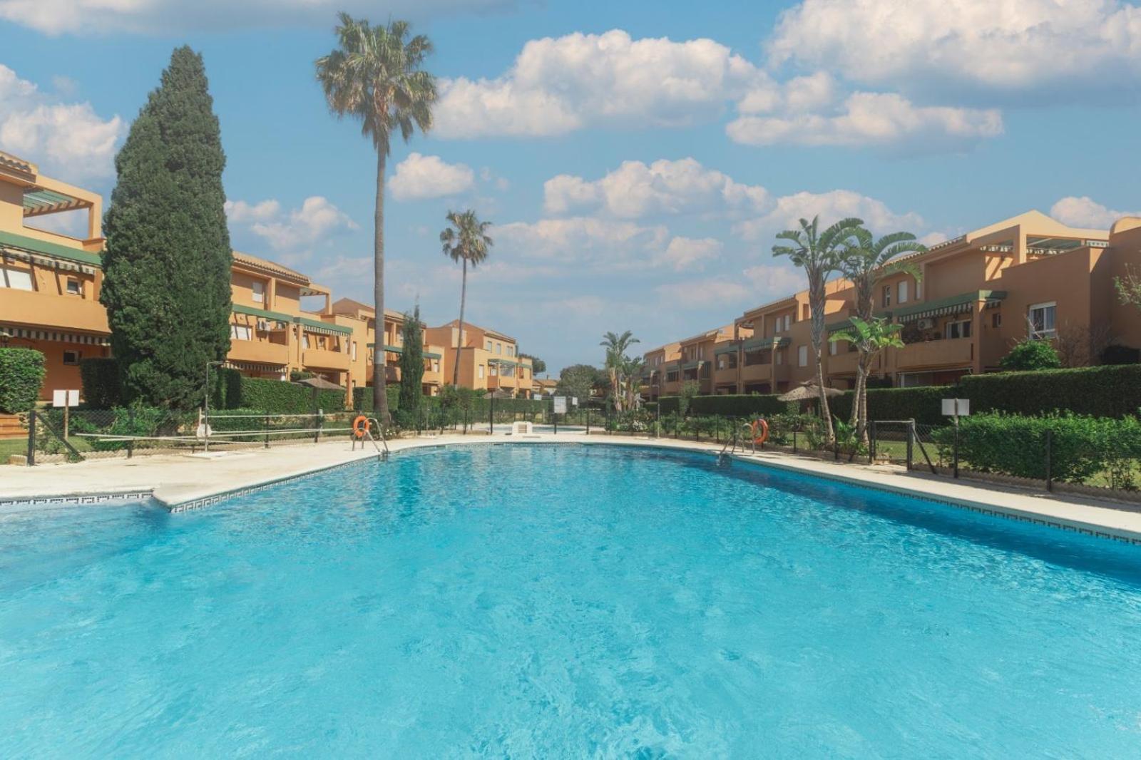 Urbanizacion Jardin Del Golf 1 Apartment Novo Sancti Petri Exterior foto